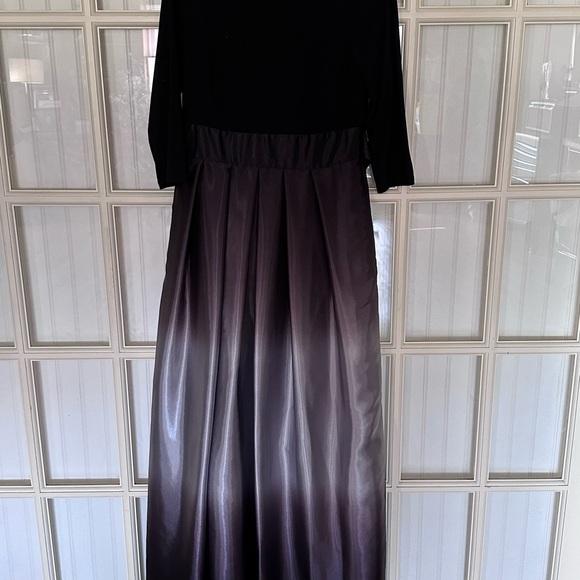 Boat Neck 3/4 Sleeve Belted Bow Detail Ombre Satin Pleated Ball Gown - Picture 3 of 5